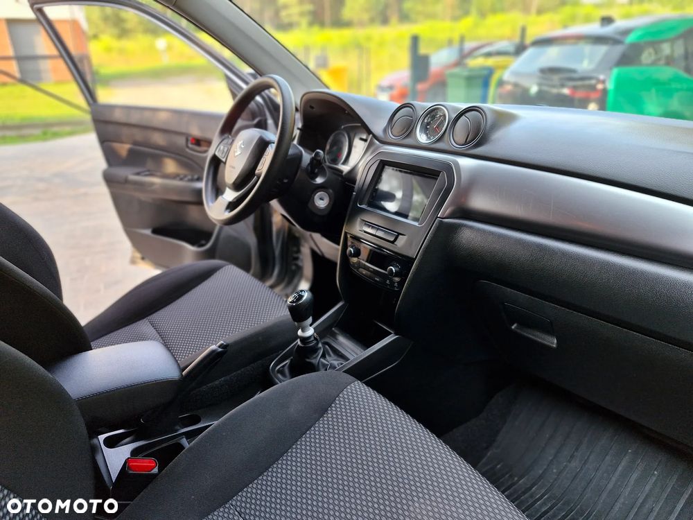 Suzuki Vitara - 17