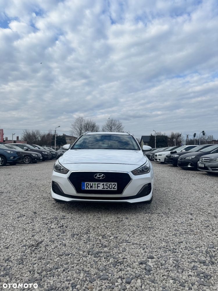 Hyundai i30 1.6 CRDI DCT Select - 4
