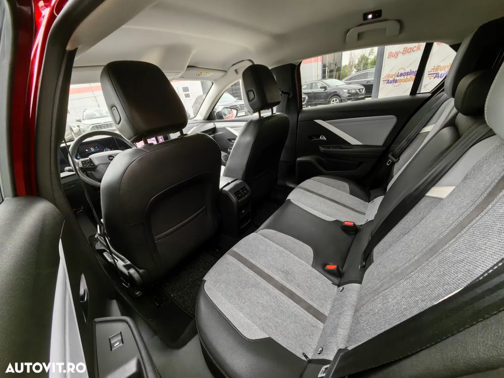 Opel Astra 1.5 D Automatik Business Elegance - 15