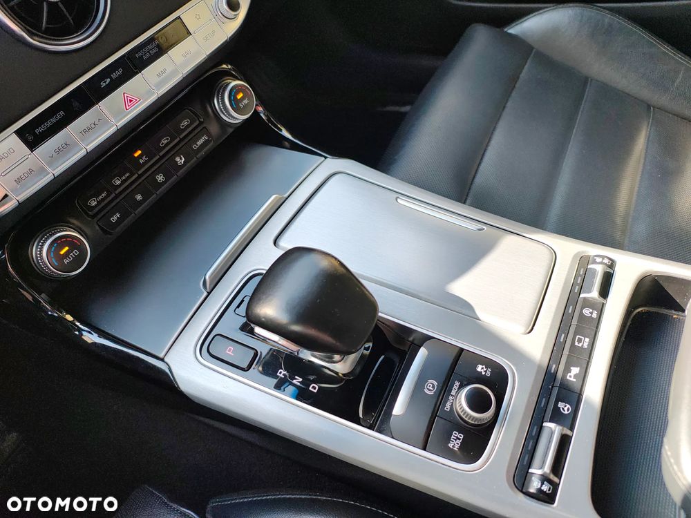 Kia Stinger 2.0 T-GDI GT Line - 14