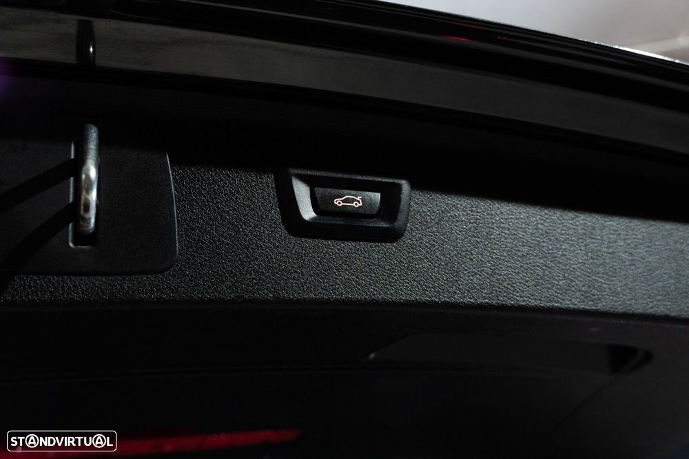 BMW 225xe Active Tourer Line Sport - 42