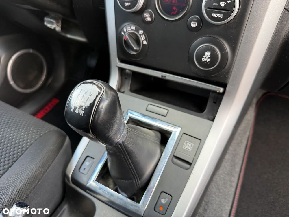 Suzuki Grand Vitara 1.9 DDiS De Luxe EU5 - 12