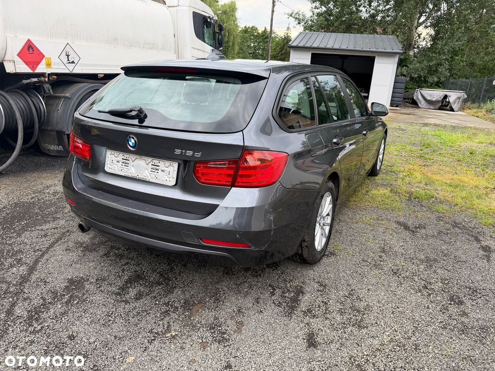 BMW Seria 3 316d - 8