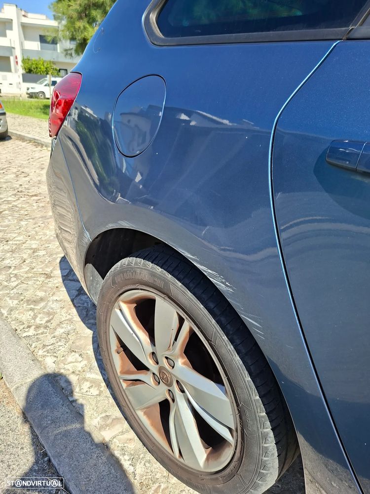 Opel Astra Sports Tourer 1.3 CDTI DPF Sports Tourer Edition - 18