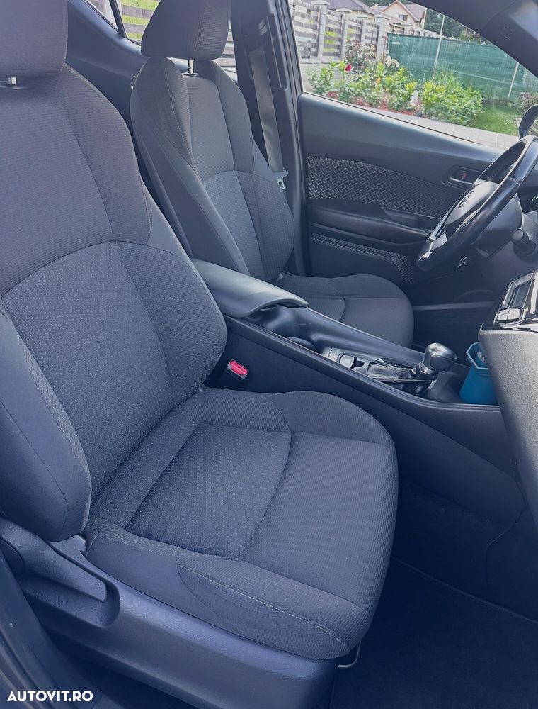 Toyota C-HR Business-Edition - 11