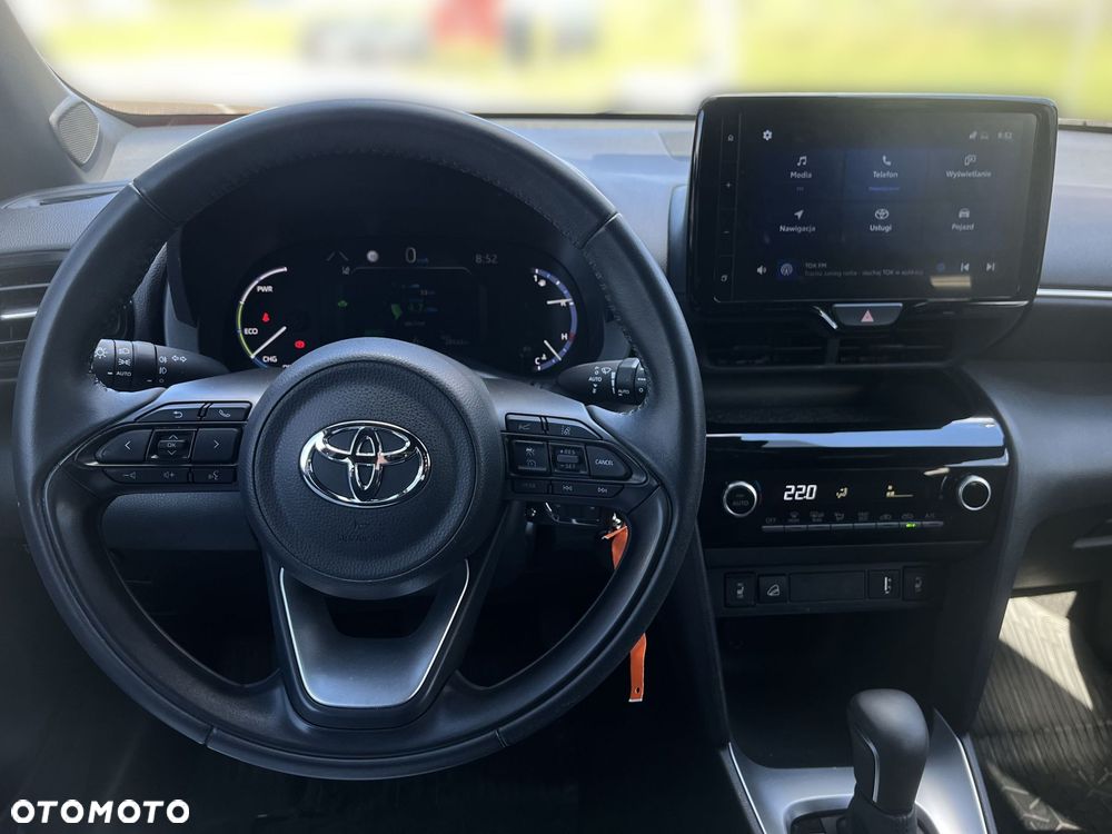Toyota Yaris Cross Hybrid 1.5 Comfort 4x4 - 16