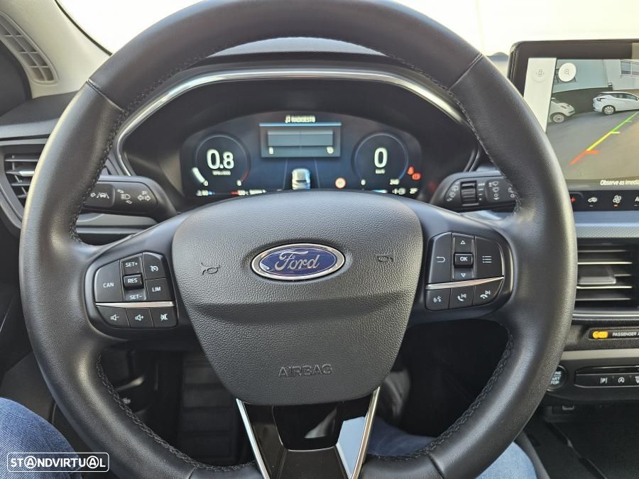Ford Focus - 36