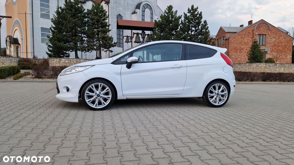 Ford Fiesta 1.6 Ti-VCT Sport - 4