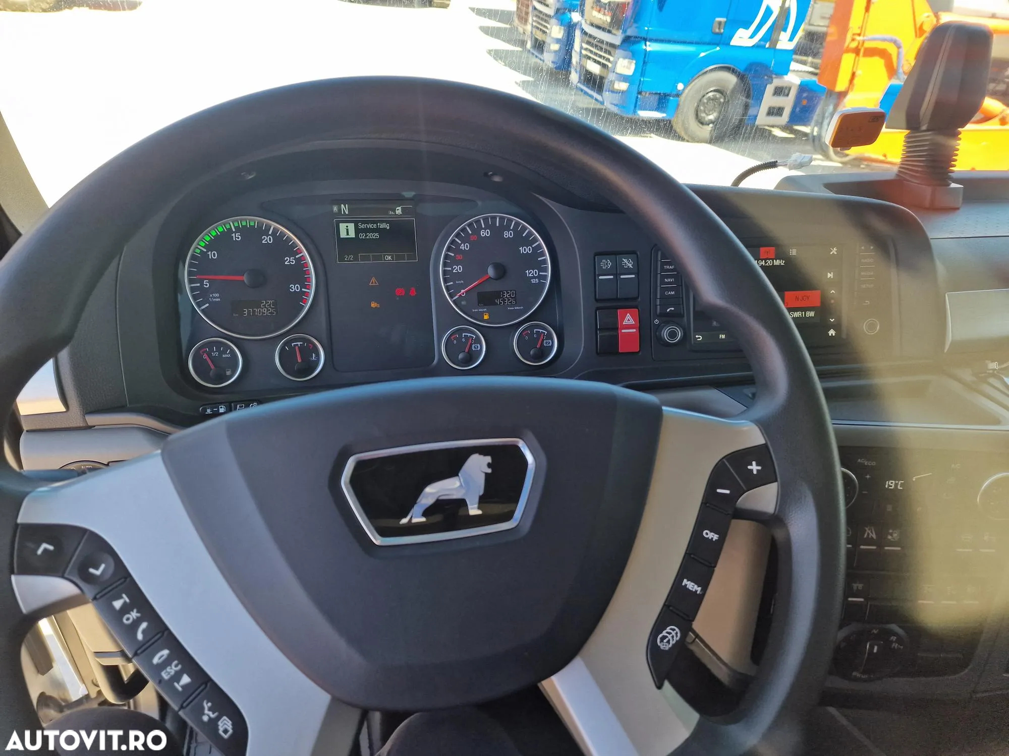 MAN TGX 26.510 6x2/4, axa liftabila si VIRATOARE, 2020, 377.042Km, XXL, Automata+Intarder 6 trepte, Frigider, Aer cond stationare, Proiectoare, Anv 80% bune, rulat doar in Germania, posibilitate leasing 4 ani, goarne,l proictoare, CA NOU-47.900 EUR+Tva - 18