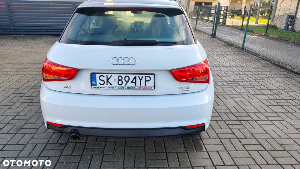 Audi A1 1.0 TFSI ultra - 2