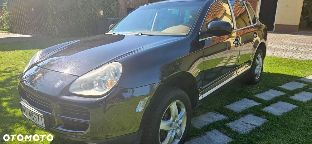 Porsche Cayenne Standard - 12