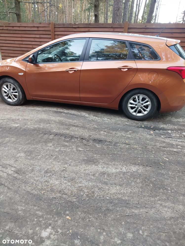 Hyundai i30 1.6 Classic + - 2