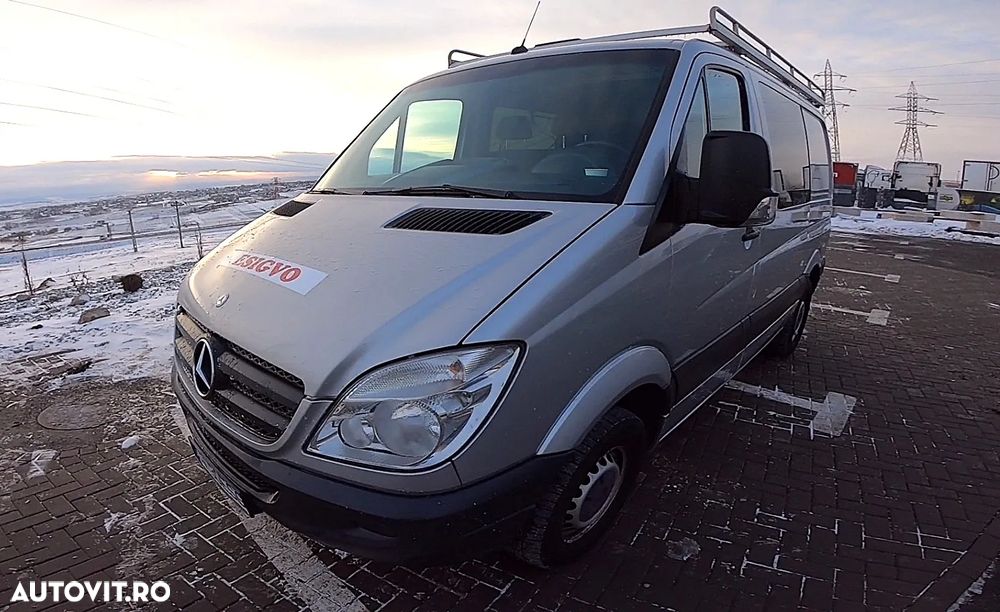 Mercedes-Benz Sprinter 313 Furgon Bus Duba - 3