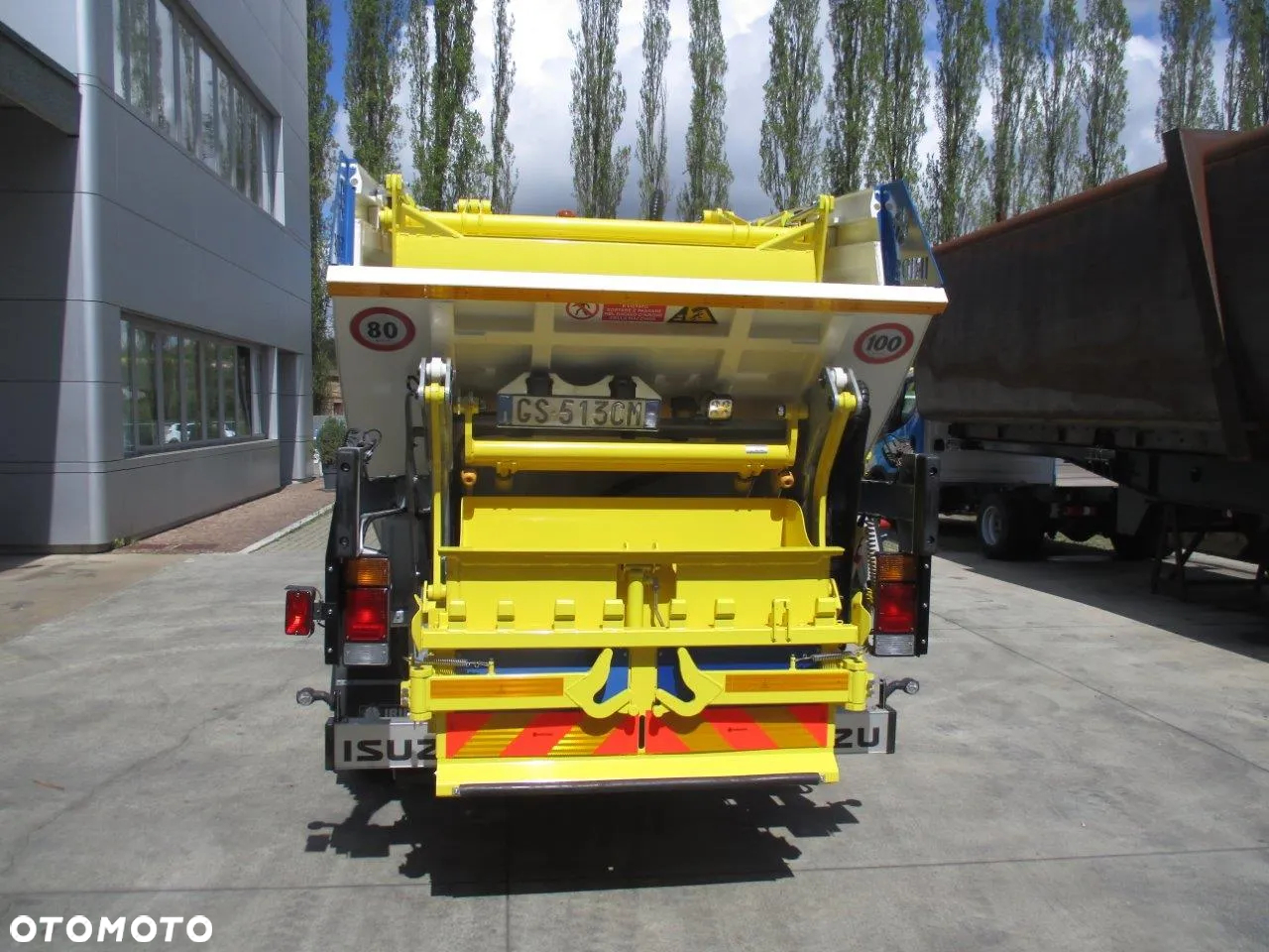 Isuzu p75 śmieciarka z nową zabudową IRIDE - 4