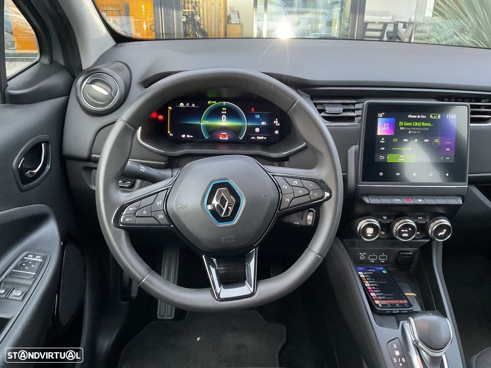 Renault Zoe (c/ Bateria) Zen 50 - 32