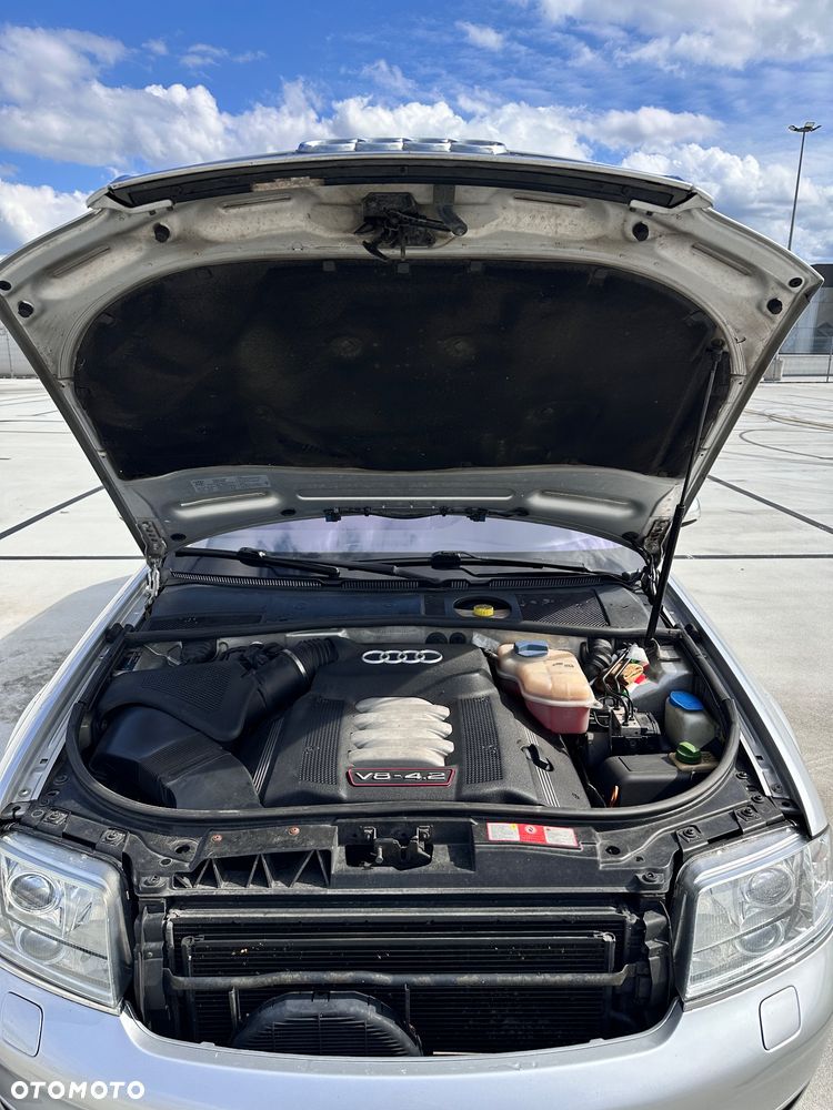 Audi S6 Avant 4.2 quattro - 34