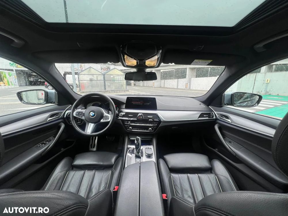 BMW Seria 5 530e Aut. M Sport Edition - 7