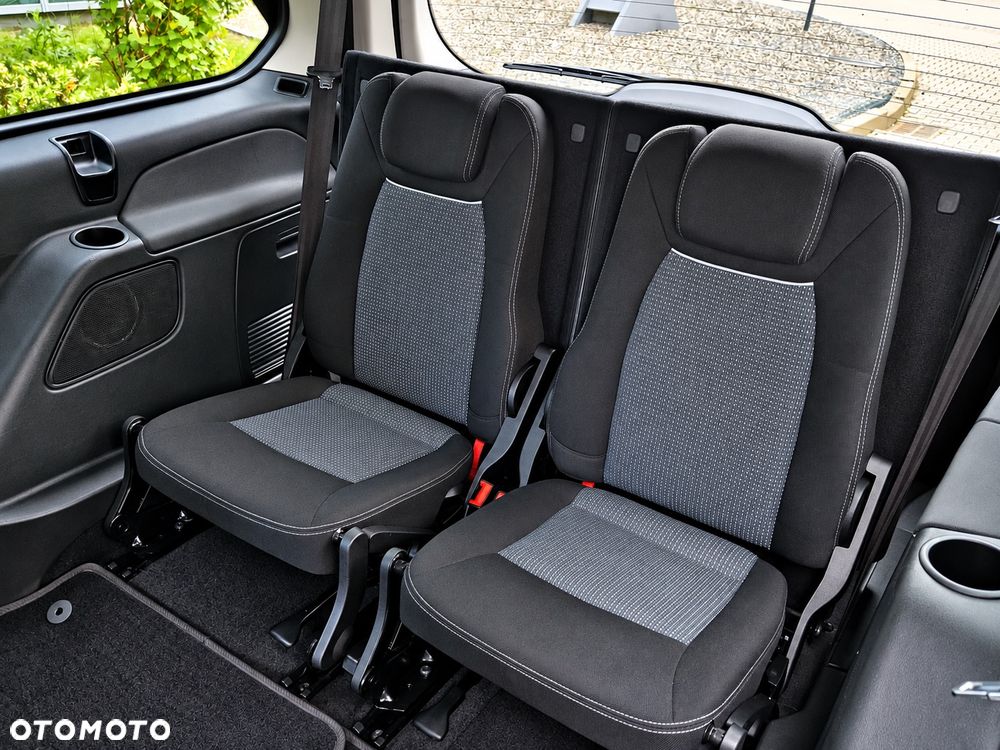 Ford Galaxy 2.0 TDCi DPF Titanium - 15