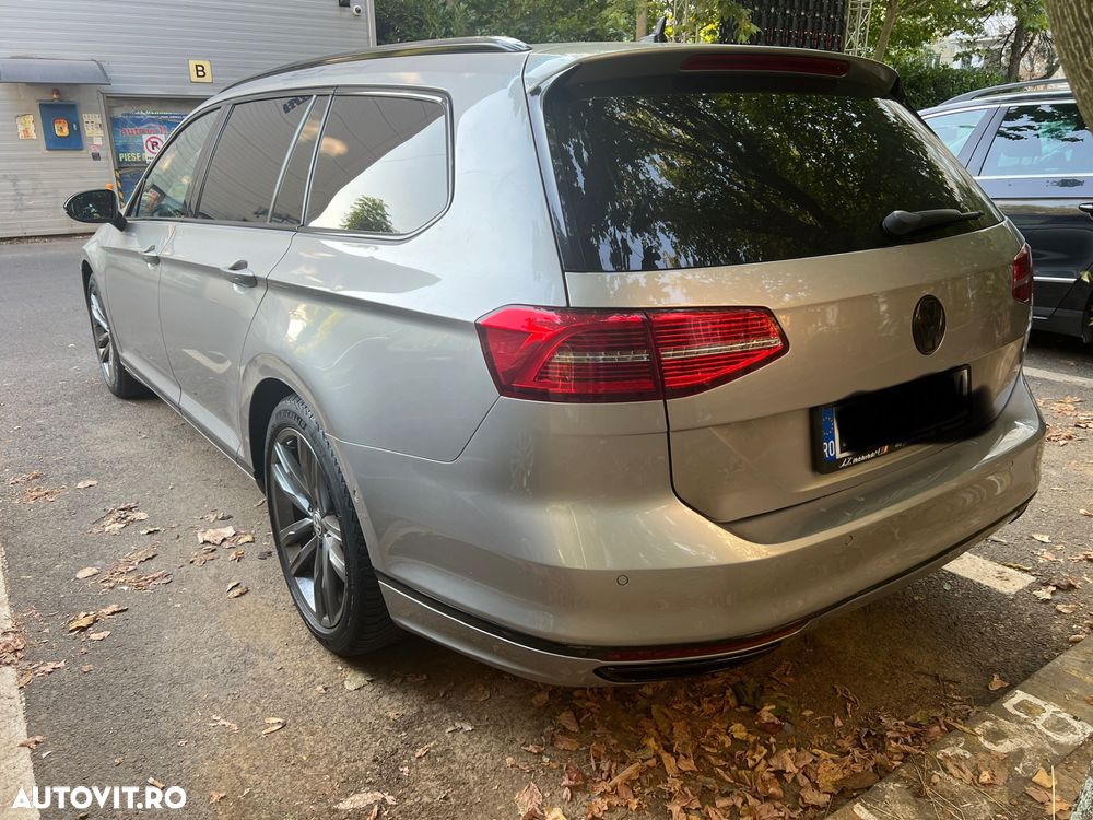 Volkswagen Passat Variant 2.0 TDI DSG Highline - 17