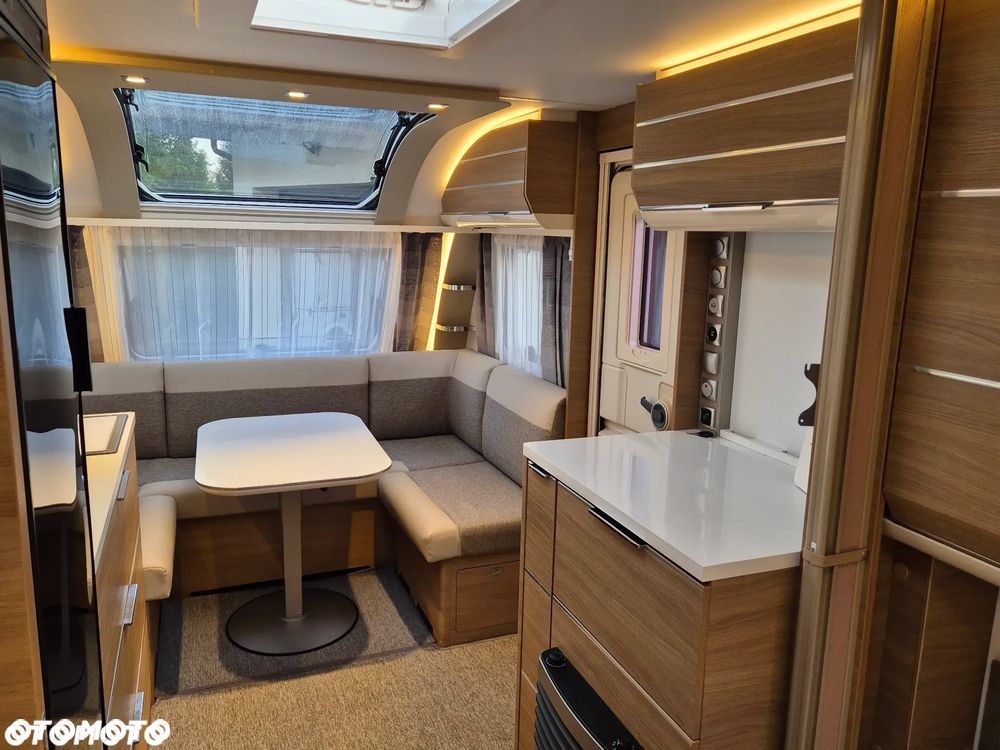 Adria Adora 572 UT - 11