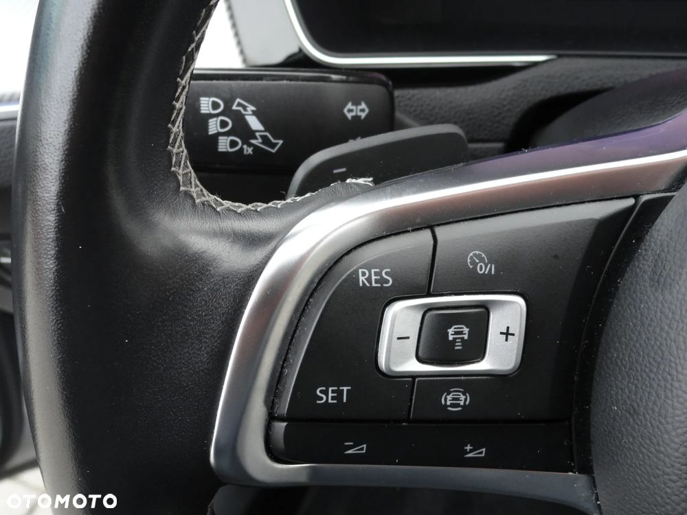 Volkswagen Arteon 2.0 TSI DSG R-Line Edition - 24