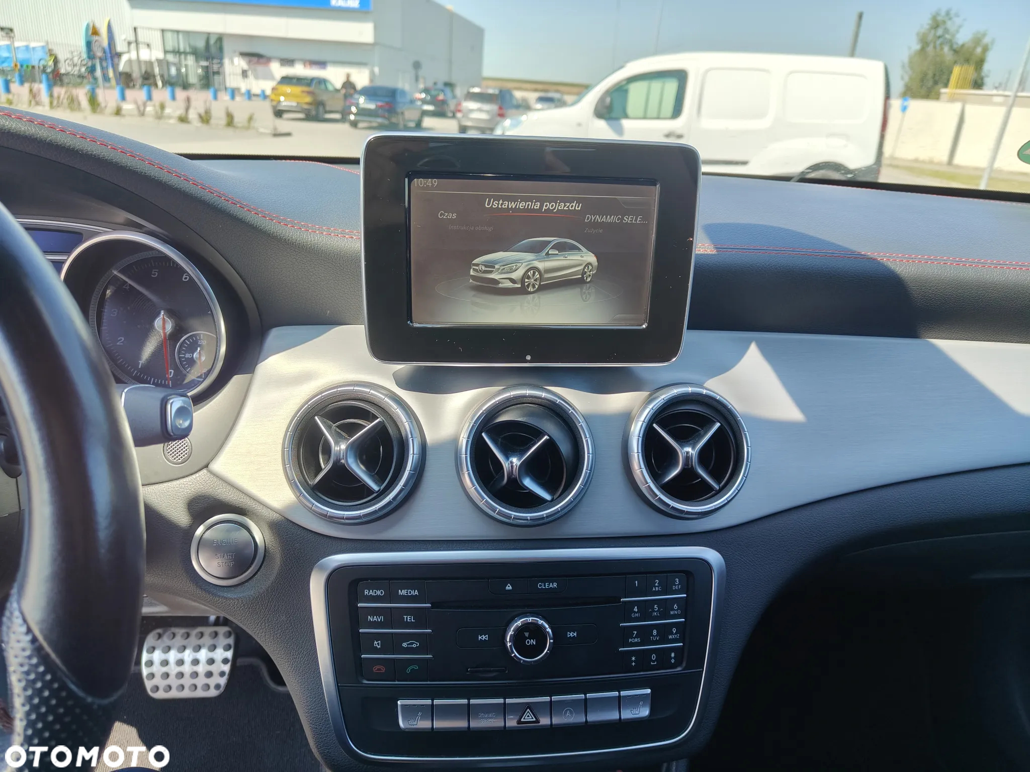 Mercedes-Benz CLA 220 4-Matic AMG Line - 9