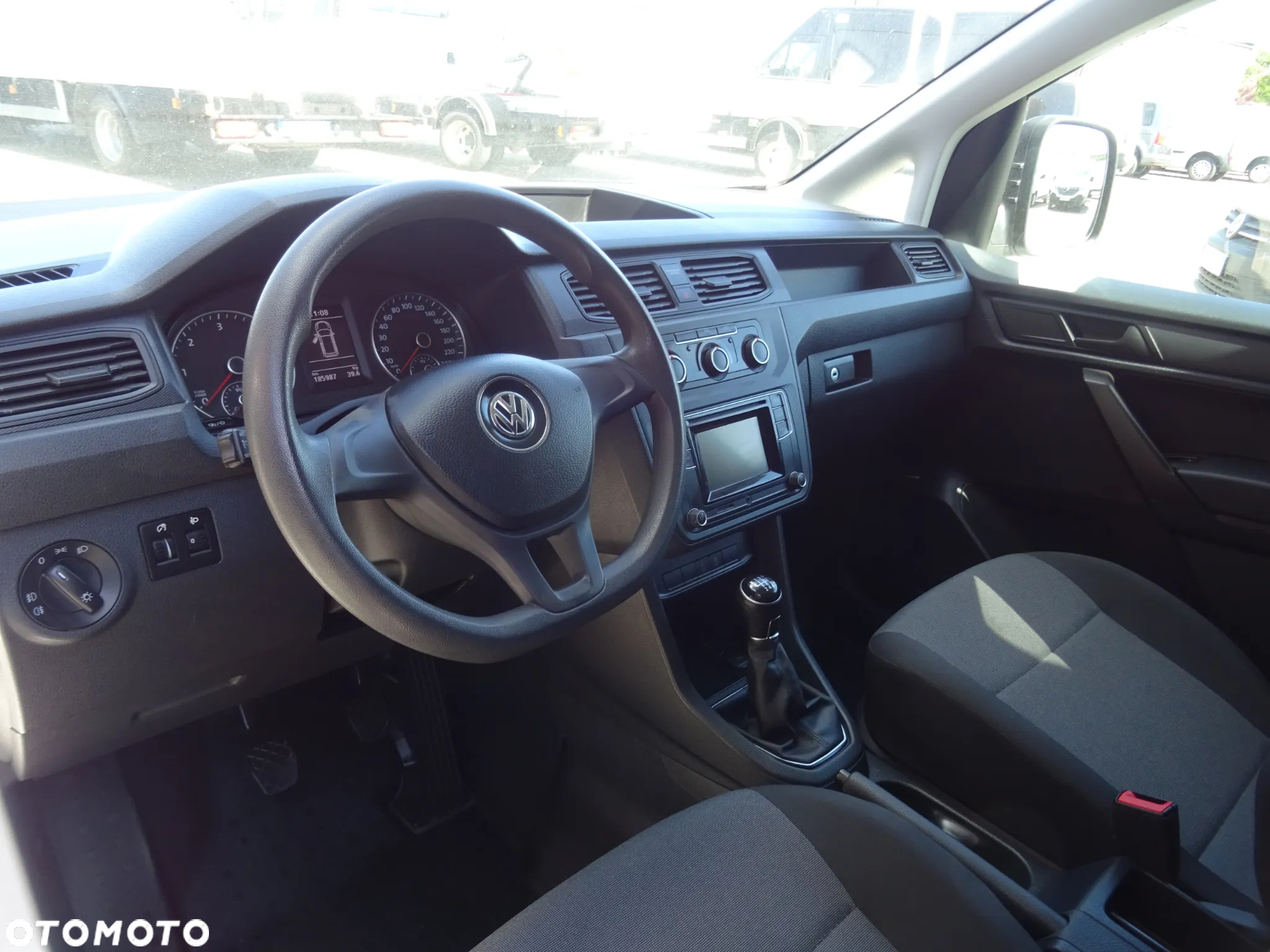 Volkswagen CADDY - 14