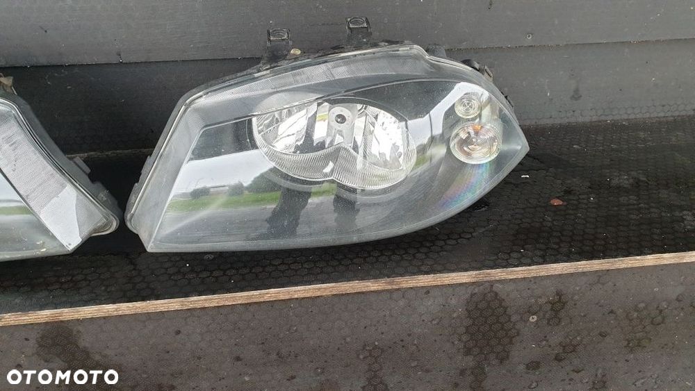LAMPA PRZEDNIA PRAWA/LEWA IBIZA III CORDOBA  EUROPA - 3