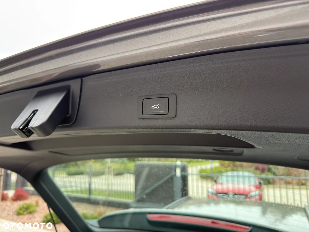 Audi A4 Avant 35 TFSI mHEV S tronic - 24