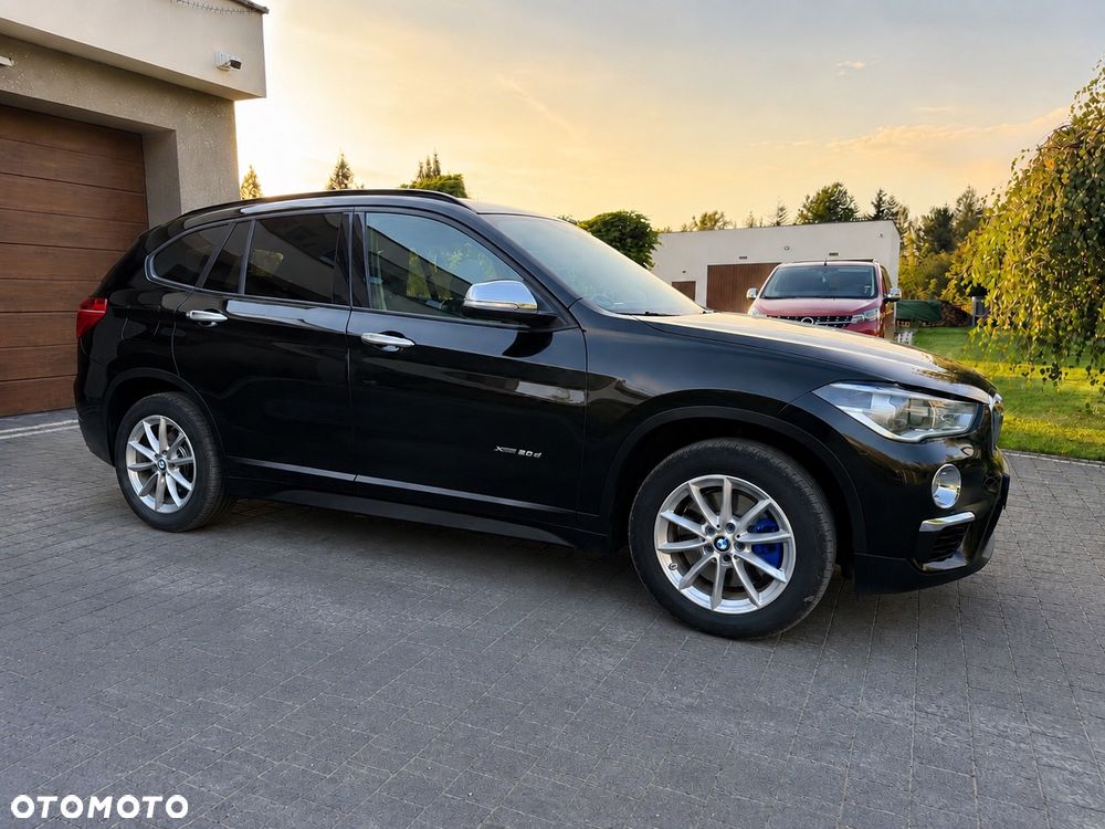 BMW X1 xDrive20d Sport Line - 4