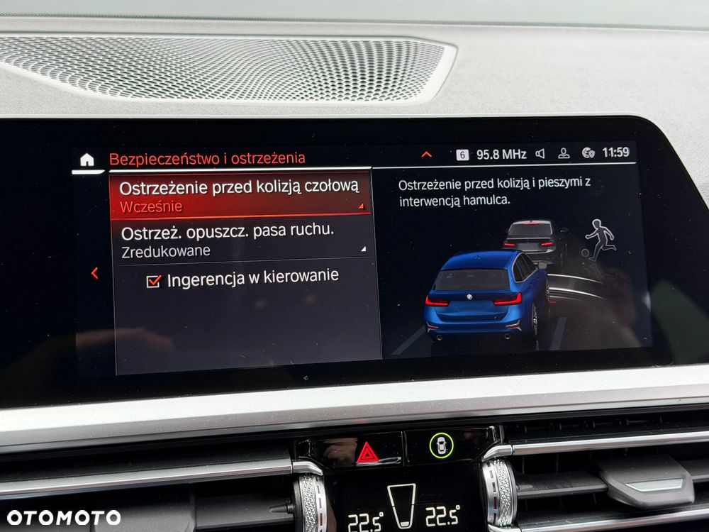 BMW Seria 3 318i - 33