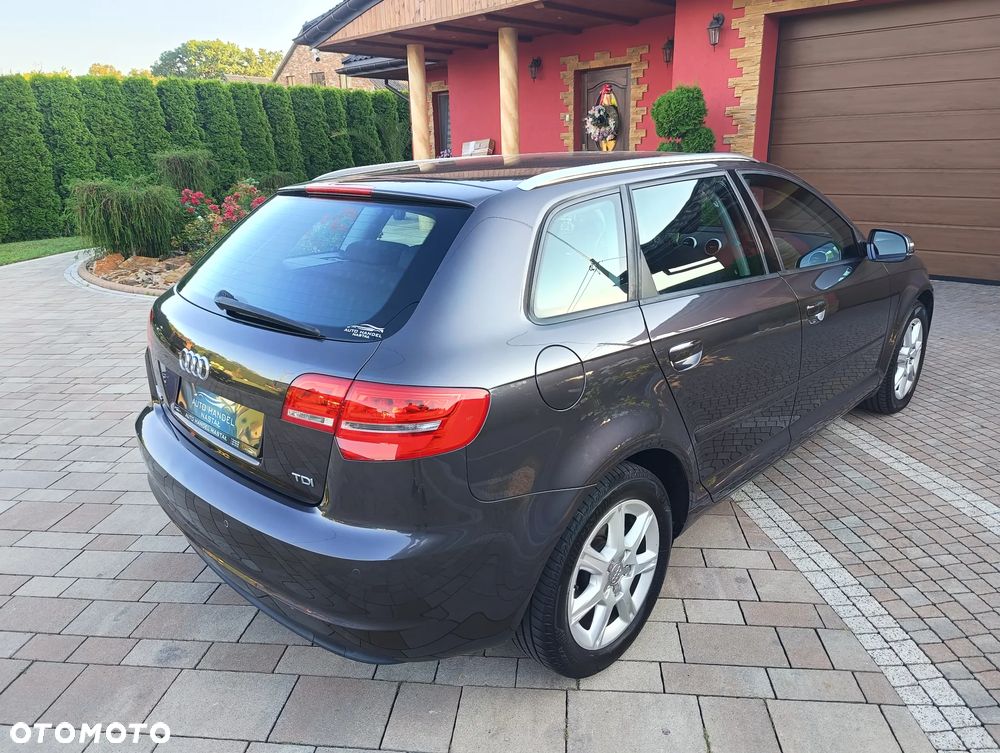 Audi A3 Sportback 2.0 TDI Ambition - 12