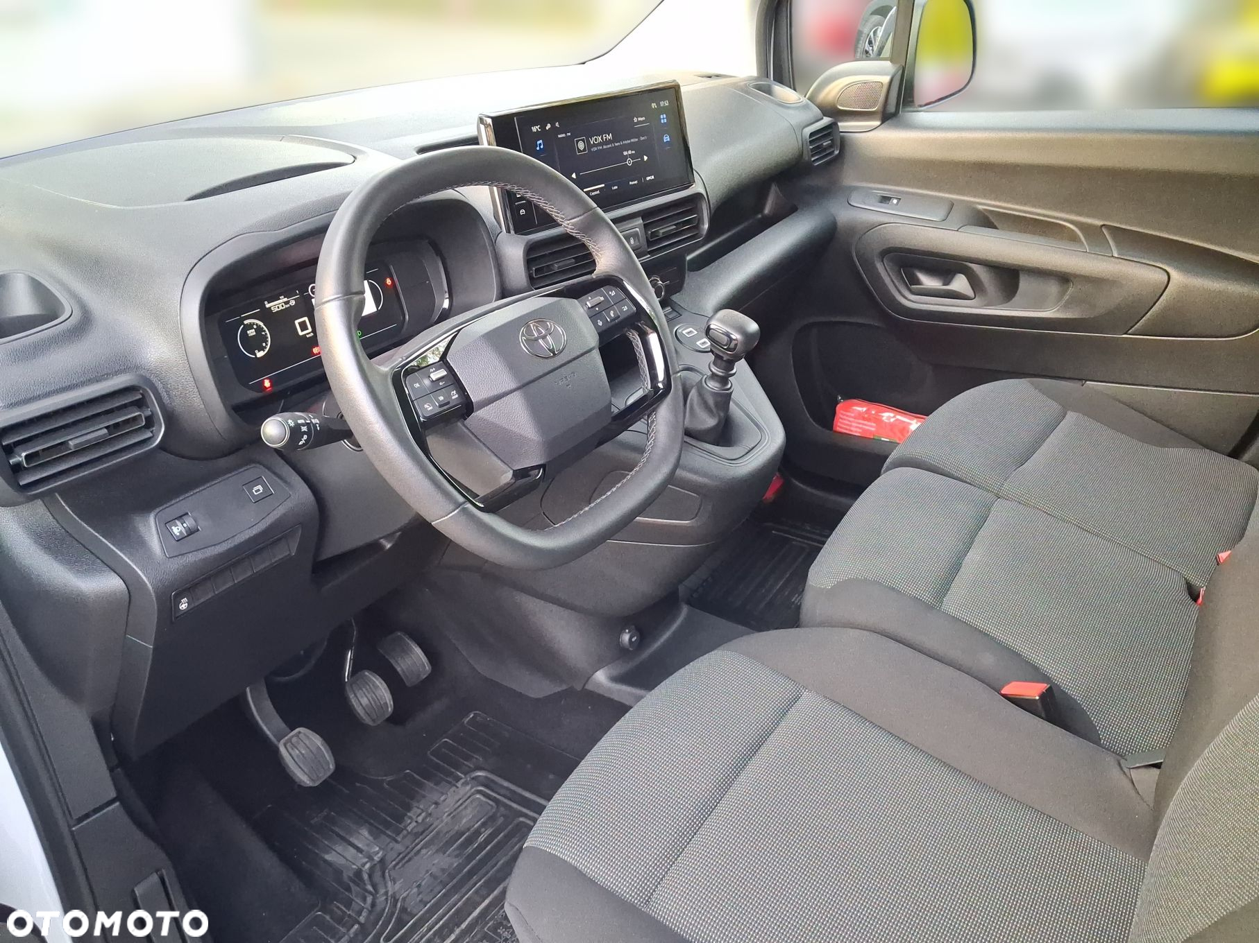 Toyota PROACE CITY - 7