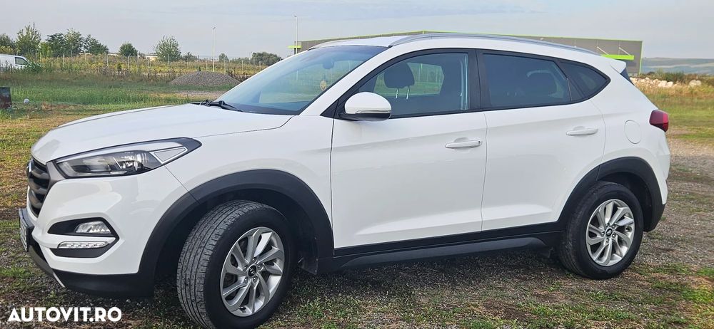 Hyundai Tucson 2.0 CRDI 4WD Automatik Trend - 4
