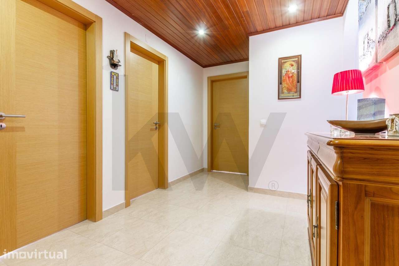 Apartamento T3 com Varandas, Arrecadação e 2 Elevadores – Alcochete - Grande imagem: 5/22