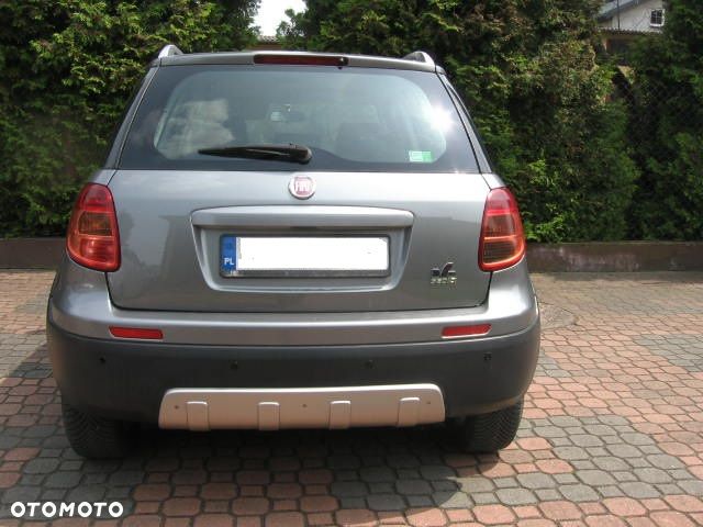 Fiat Sedici 1.6 16V 4x4 Dynamic - 8