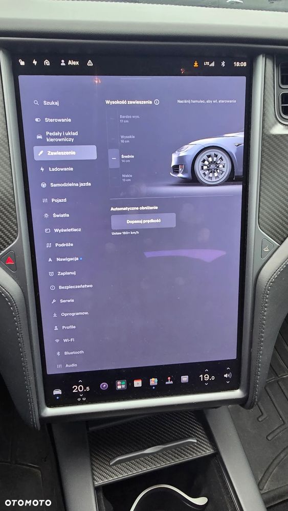 Tesla Model S - 23