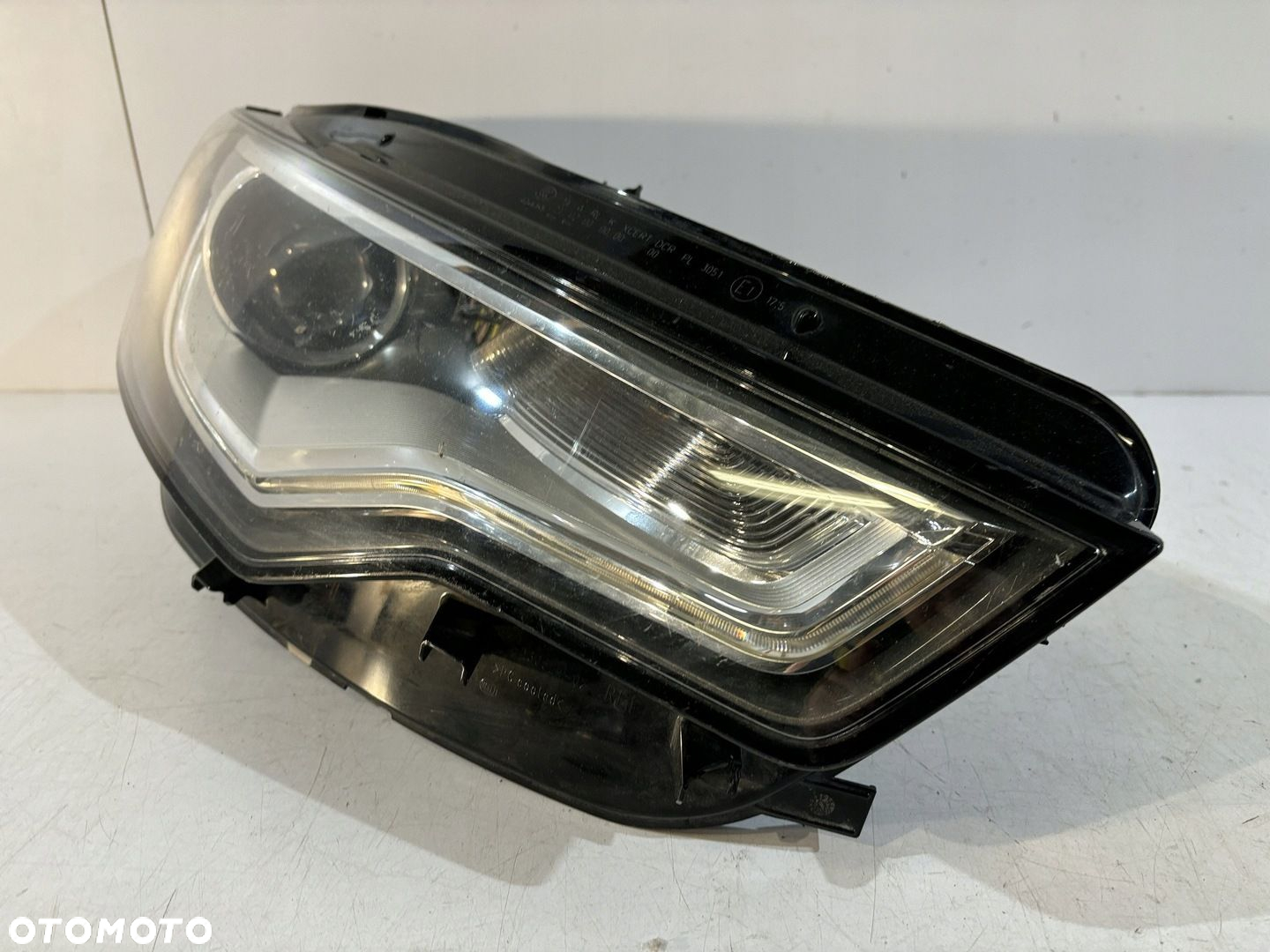 AUDI A6 C7 Lampa przednia Xenon Prawa - 17333 - 2