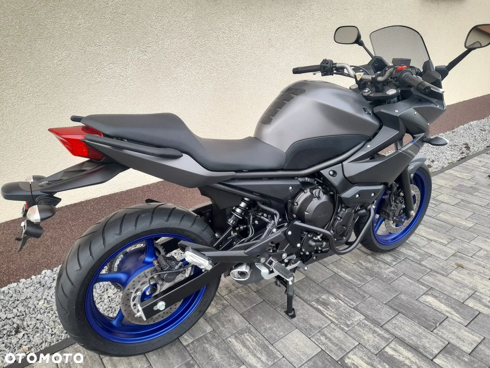 Yamaha XJ - 5