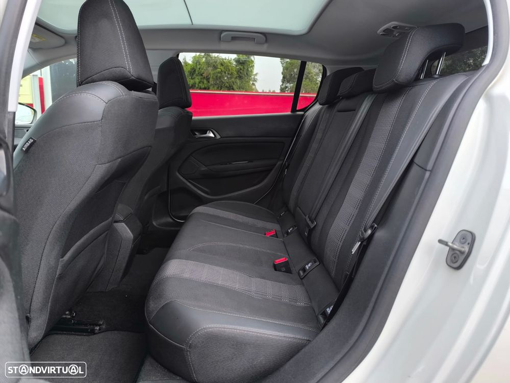 Peugeot 308 PureTech 130 GPF Stop & Start Allure - 30