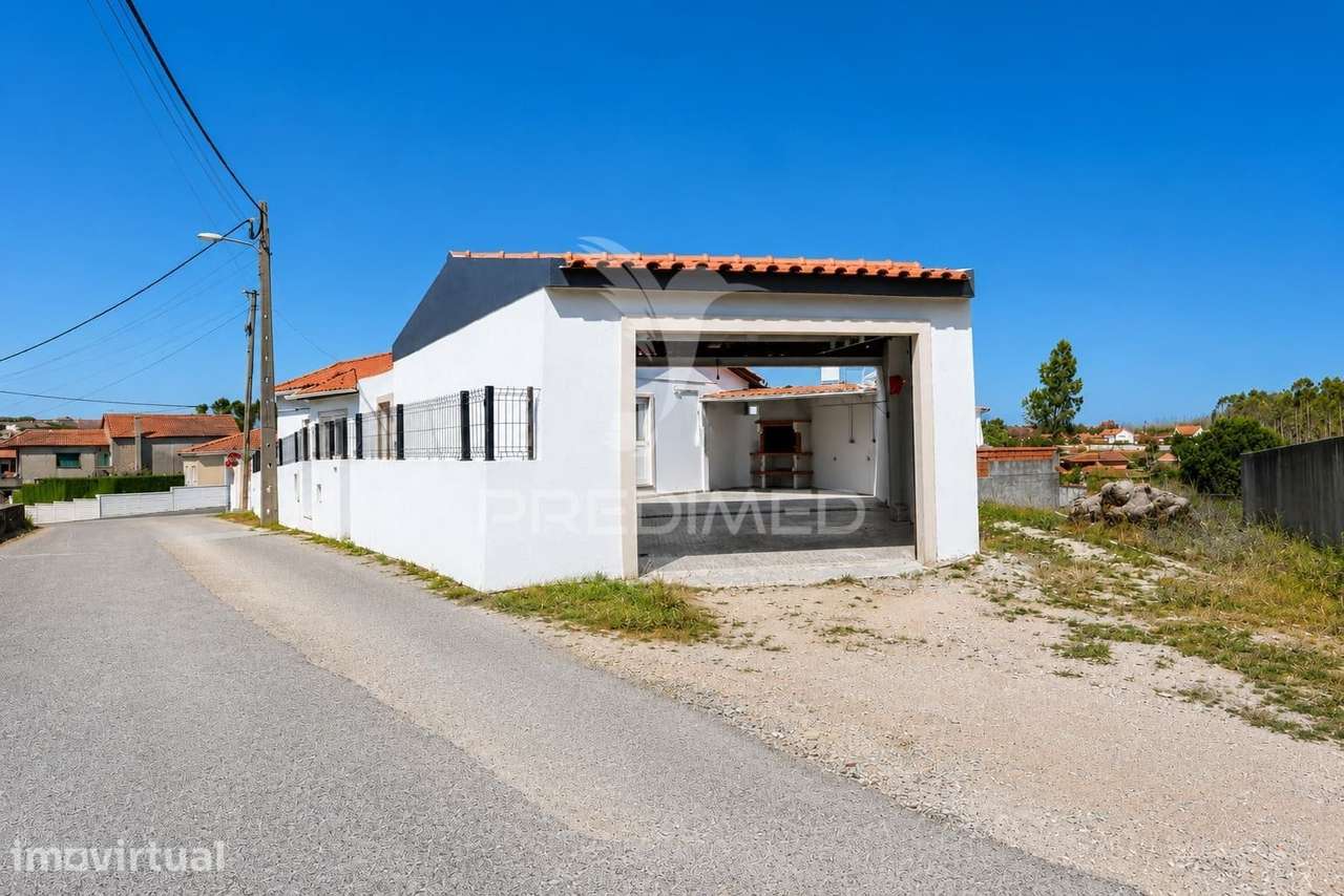 Moradia remodelada no coração da Chainça - Grande imagem: 4/14