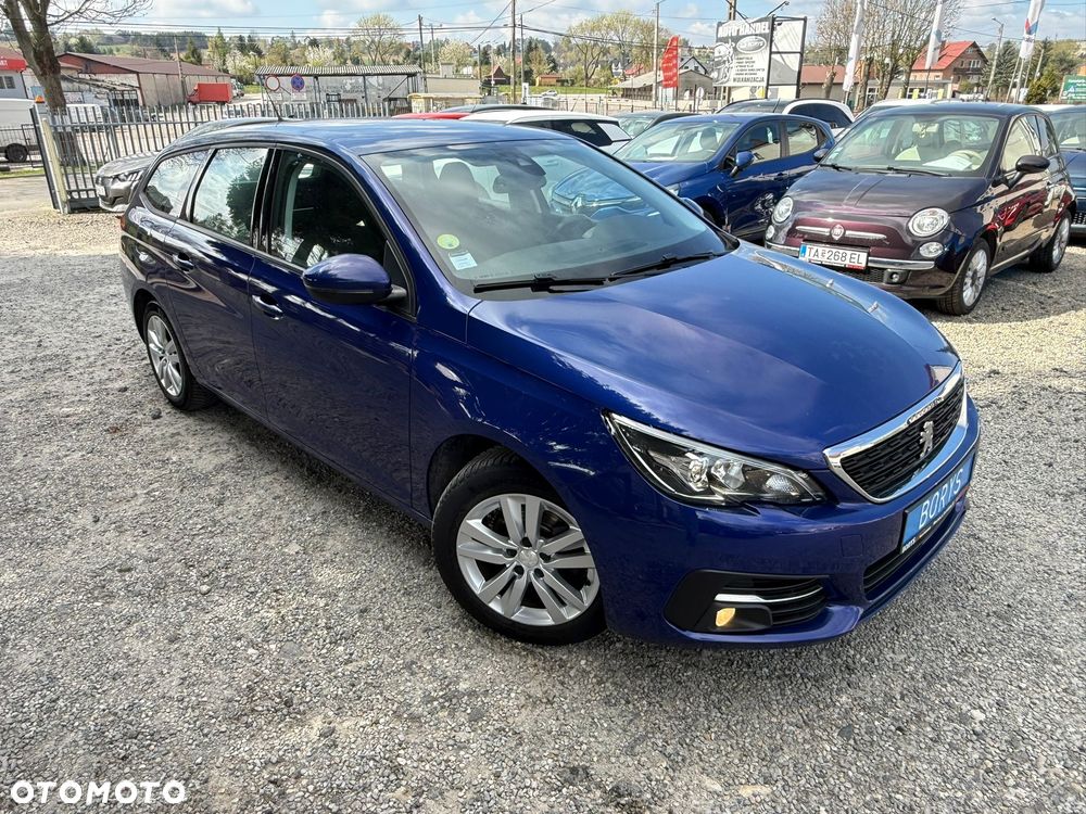 Peugeot 308 1.5 BlueHDi Active Pack Business S&S EAT8 - 29