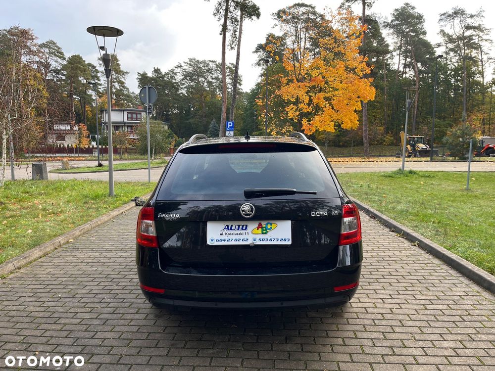 Skoda Octavia 2.0 TDI (Green tec) DSG Ambition - 6