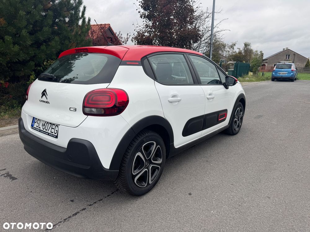 Citroën C3 1.2 PureTech Shine EAT6 - 4
