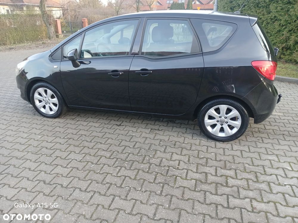 Opel Meriva - 10
