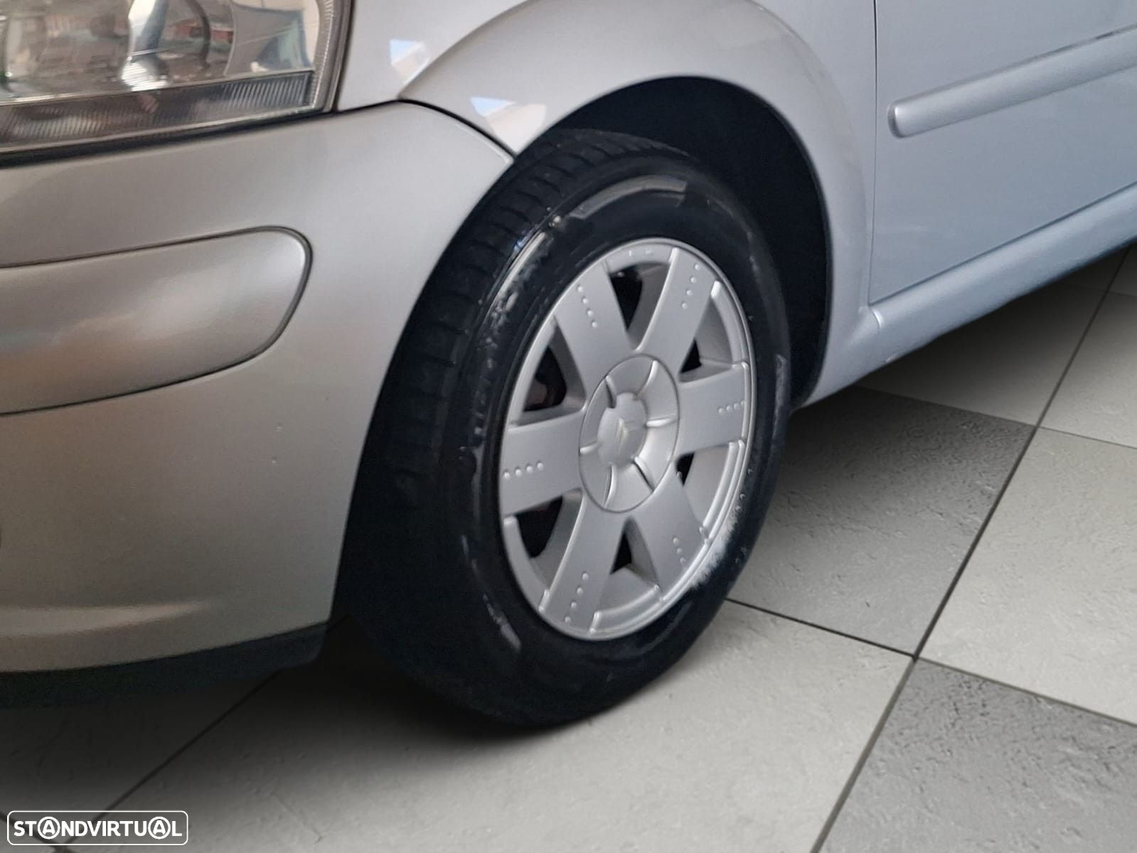 Citroën C3 1.1 Exclusive - 6