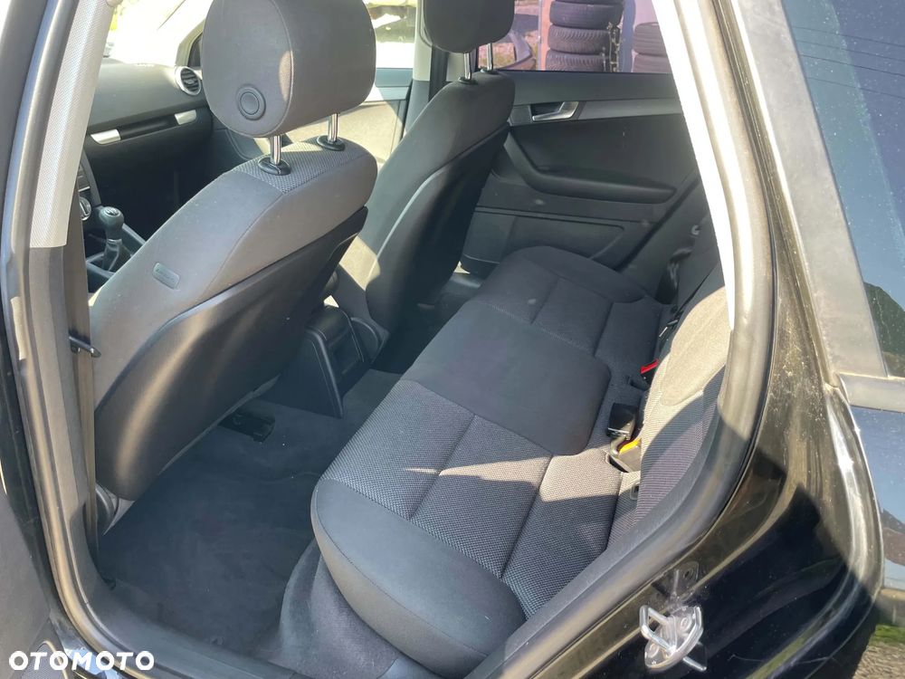 Audi A3 Sportback 1.4 TFSI Ambiente - 9