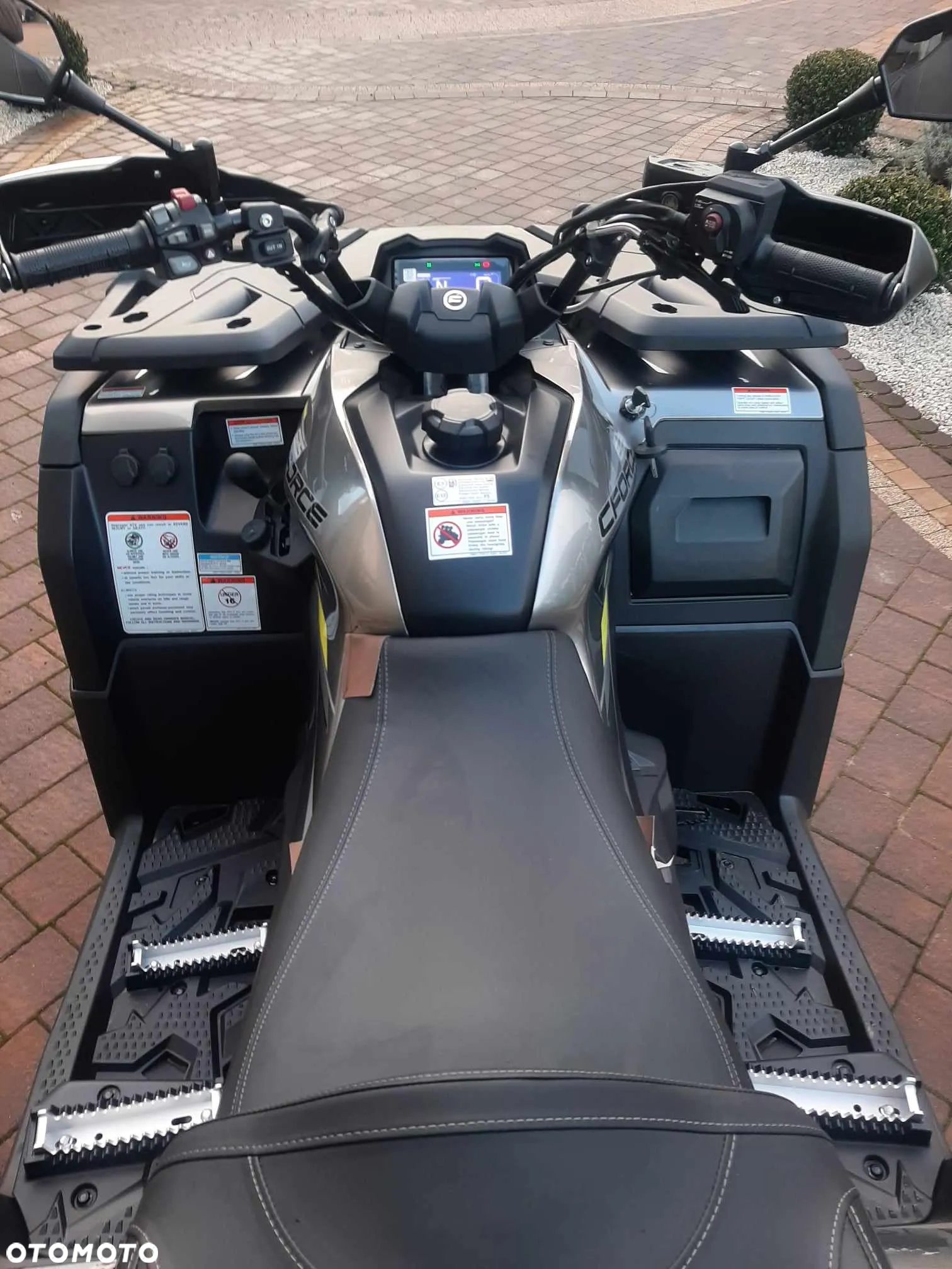 CFMoto CForce - 7