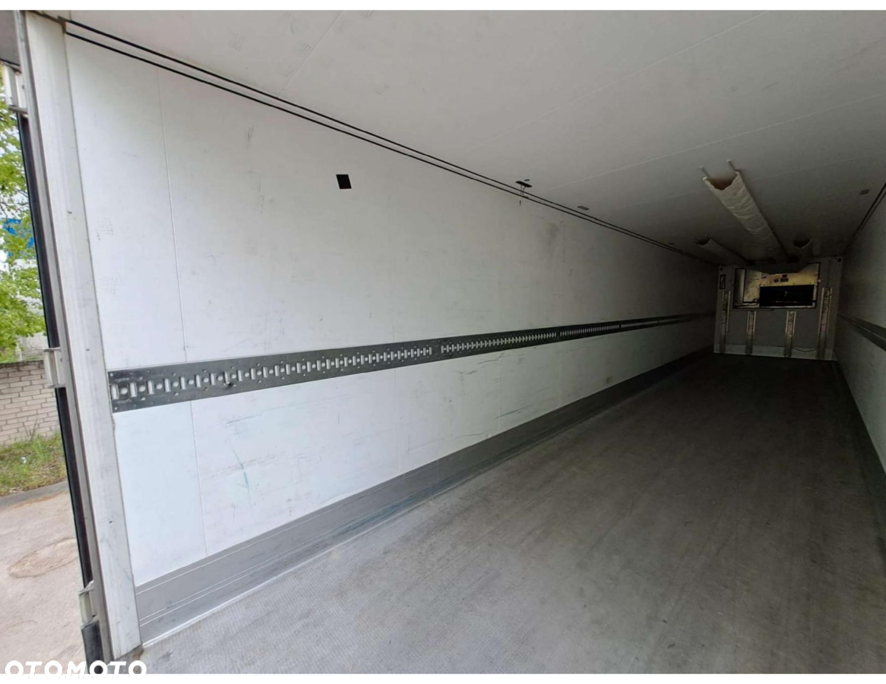 Schmitz Cargobull SKO FP 60 ThermoKing SLXi 300 - 10