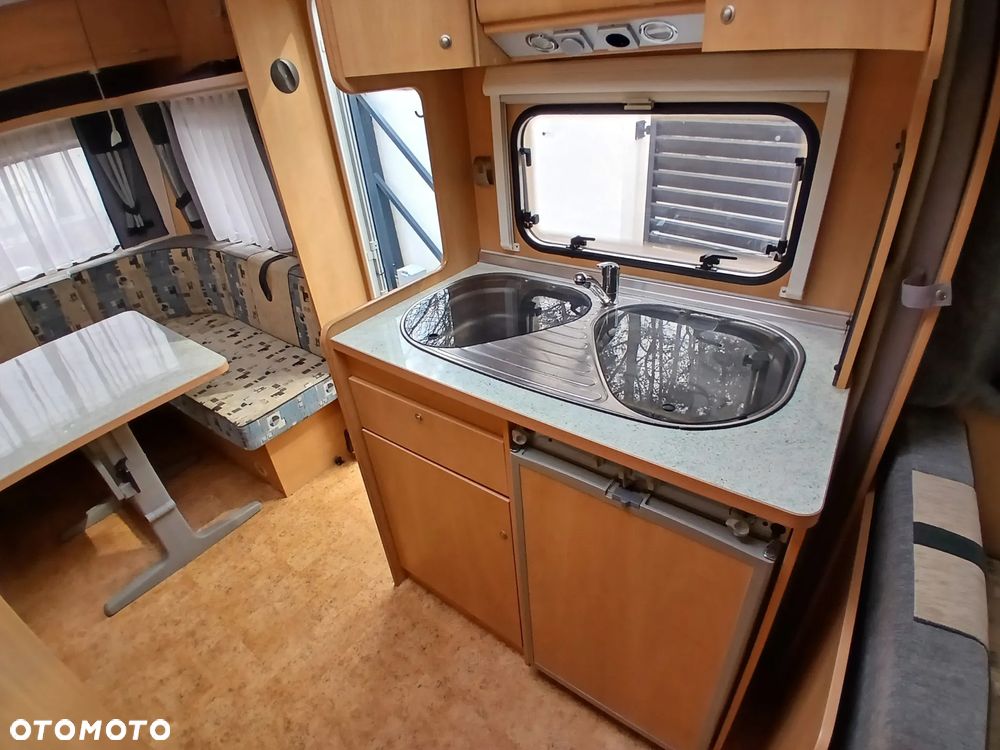 Burstner 480TK Łóżko  Piętrowe - 26